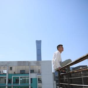 丫丫自慰97AV三级片
